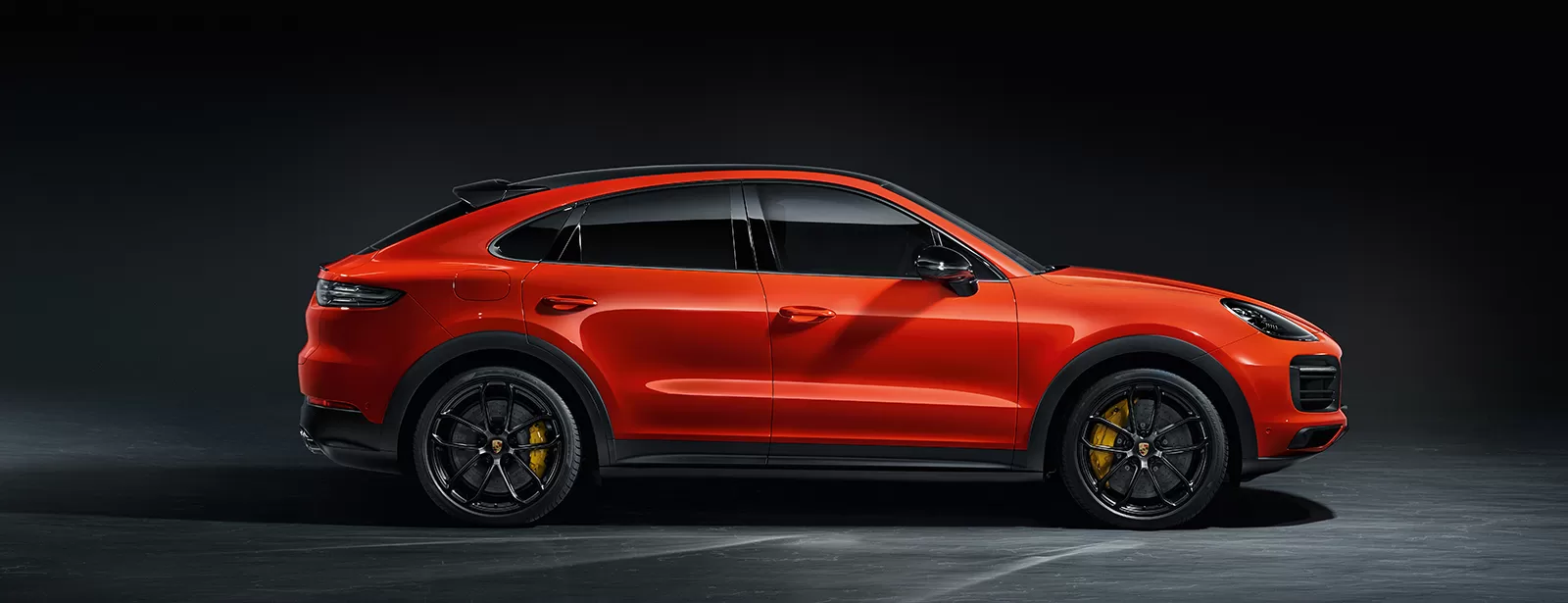 Porsche представляет Cayenne Coupe