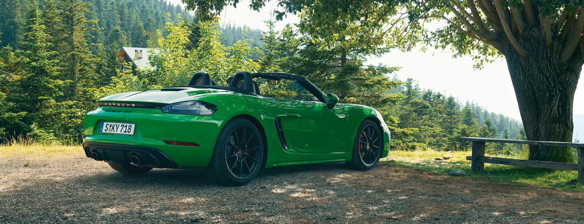 Две новые топмодели с улучшенными техническими характеристиками: Boxster GTS и Cayman GTS